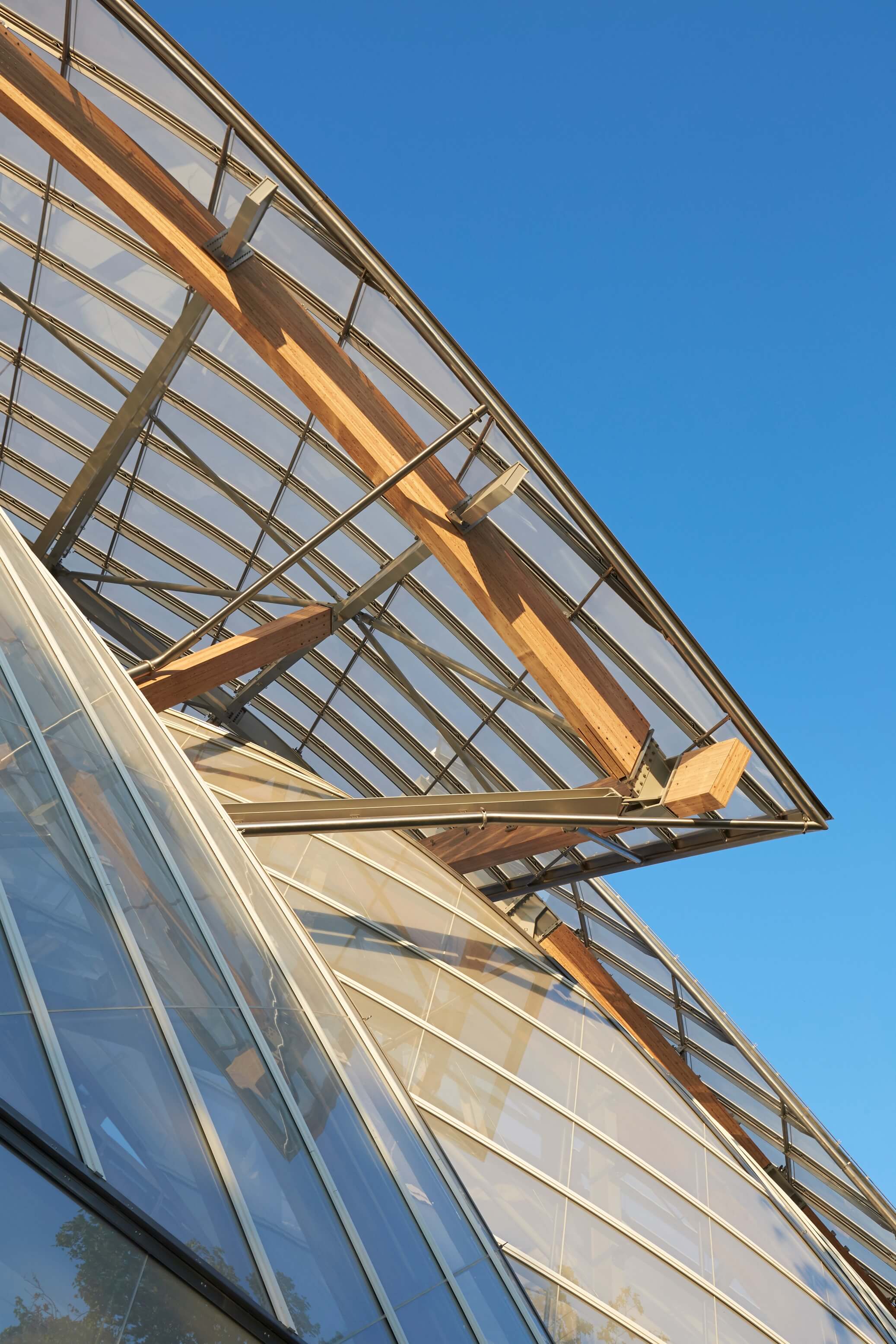 Foundation Louis Vuitton Museum, Fondation Louis Vuitton, Sadev  Architectural Glass Systems, Poltrona Frau Group Contract