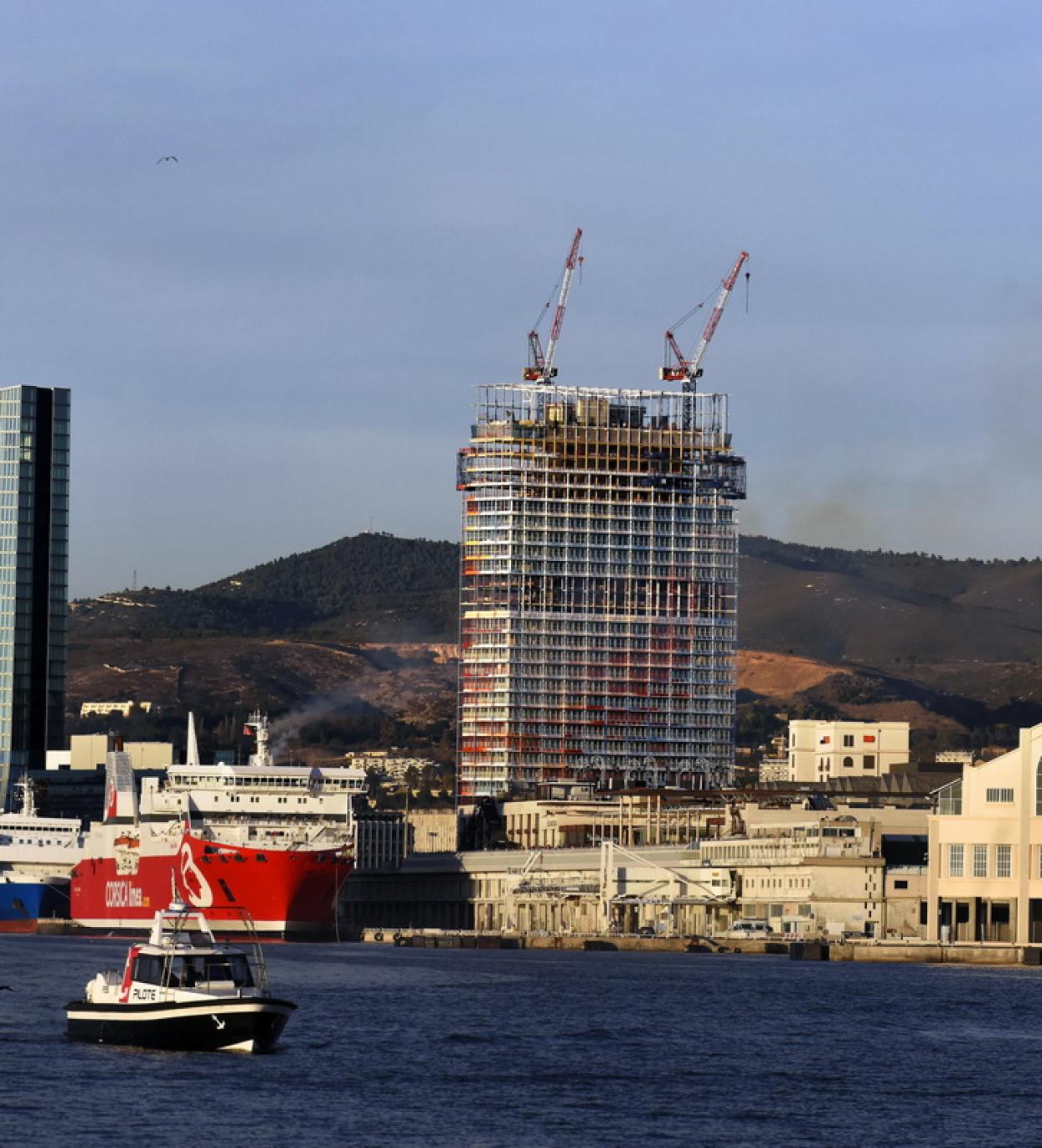 tour marseille construction