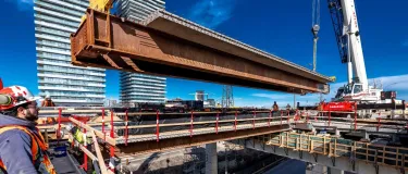 gardiner_expressway-girder_placement.jpg